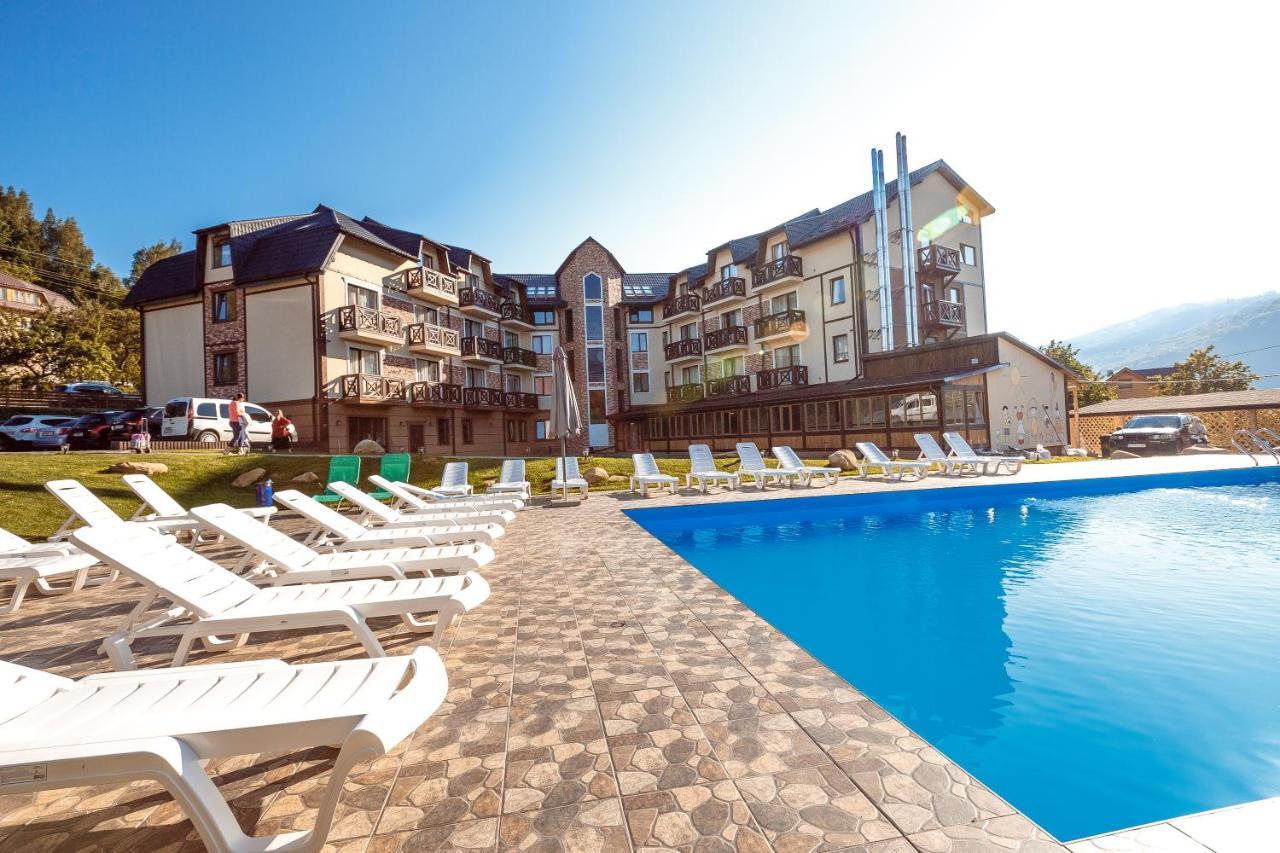 Hotel&Restaurant Premium Club Yaremche Ngoại thất bức ảnh
