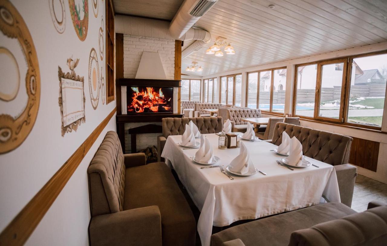 Hotel&Restaurant Premium Club Yaremche Ngoại thất bức ảnh
